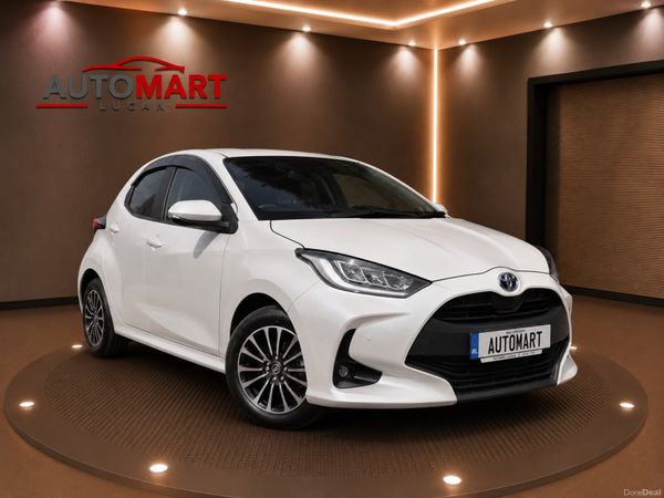 Toyota Yaris Hatchback, Petrol Hybrid, 2021, White