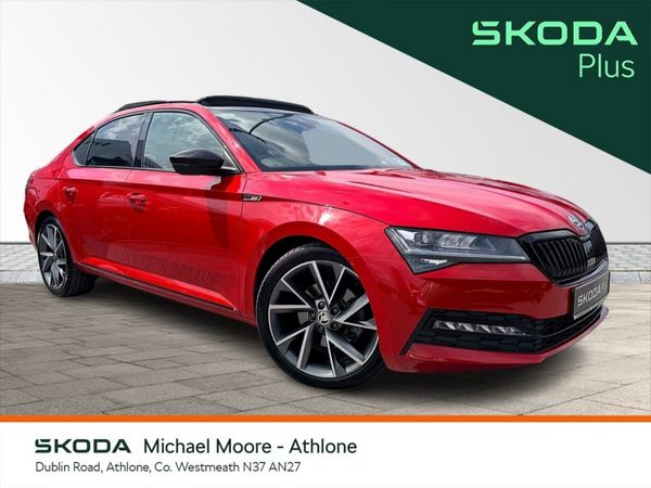 Skoda Superb Saloon, Diesel, 2023, Red