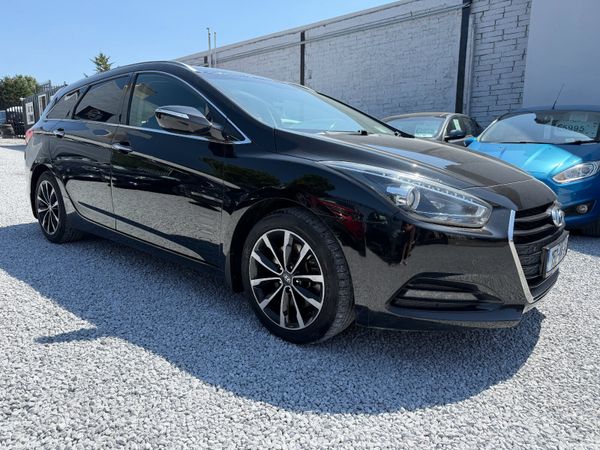 Hyundai i40 Estate/Jeep, Diesel, 2015, Black