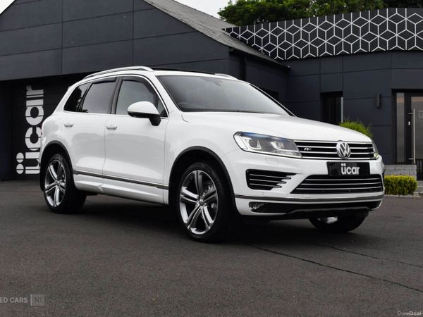 Volkswagen Touareg SUV, Diesel, 2017, White