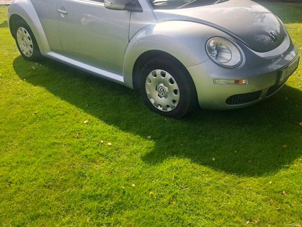 Volkswagen Beetle Convertible, Petrol, 2006, Silver