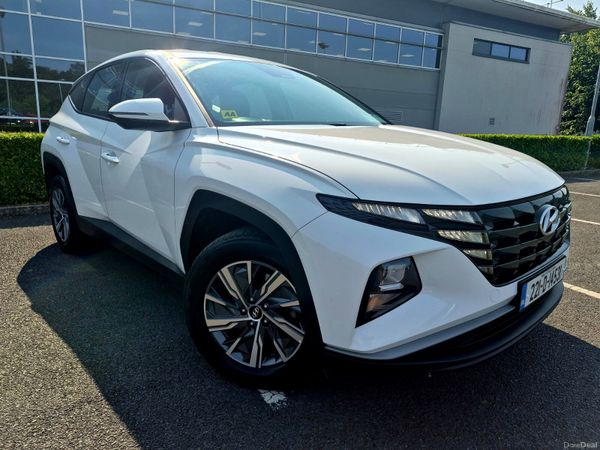 Hyundai Tucson SUV, Petrol Hybrid, 2022, White