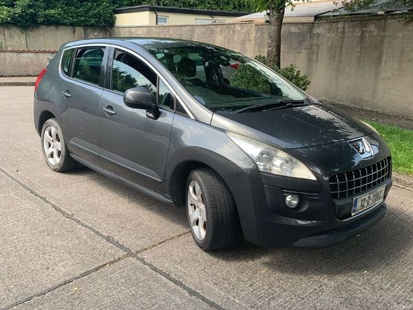 Peugeot 3008 MPV, Diesel, 2012, Grey