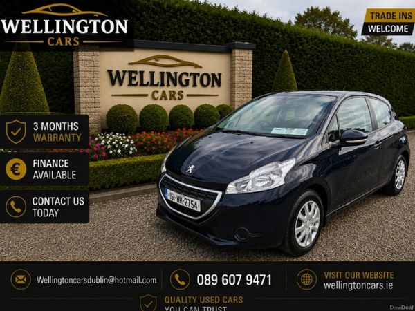 Peugeot 208 Hatchback, Petrol, 2015, Grey