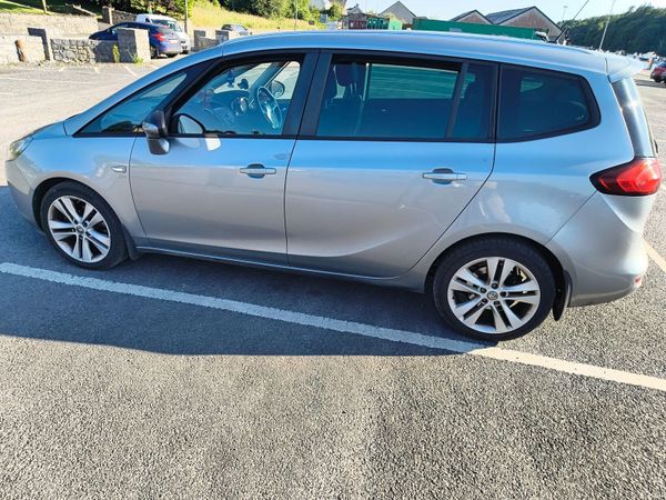 Vauxhall Zafira MPV, Diesel, 2014, Silver