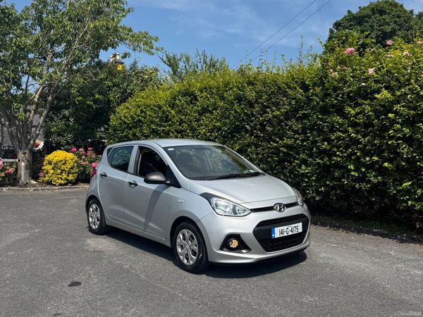 Hyundai i10 Hatchback, Petrol, 2014, Silver