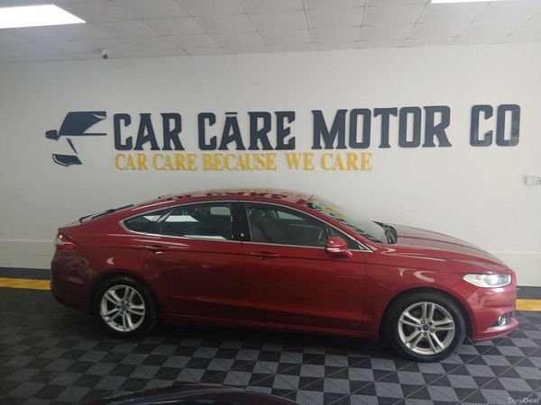 Ford Mondeo Hatchback, Diesel, 2015, Red