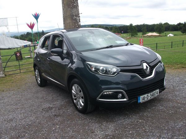 Renault Captur Hatchback, Diesel, 2014, Blue