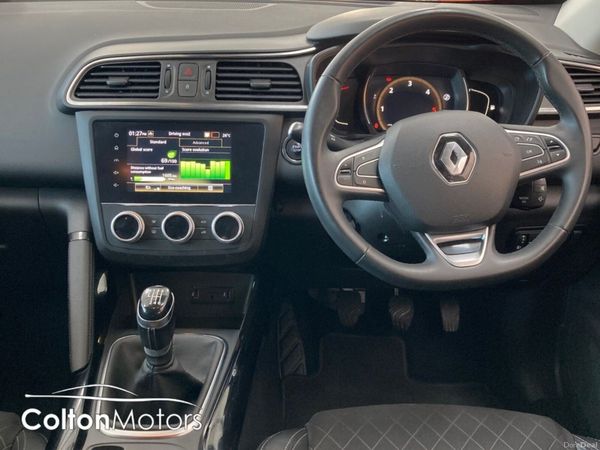 Renault Kadjar SUV, Diesel, 2021, Red