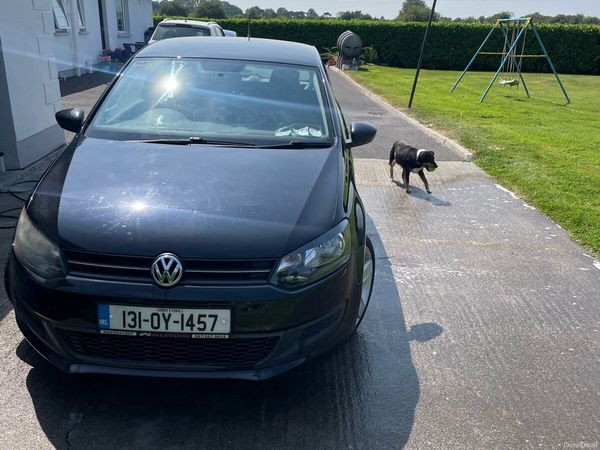Volkswagen Polo Hatchback, Petrol, 2013, Black