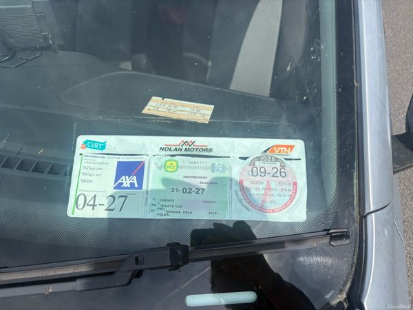 Volkswagen Polo Hatchback, Petrol, 2010, Silver