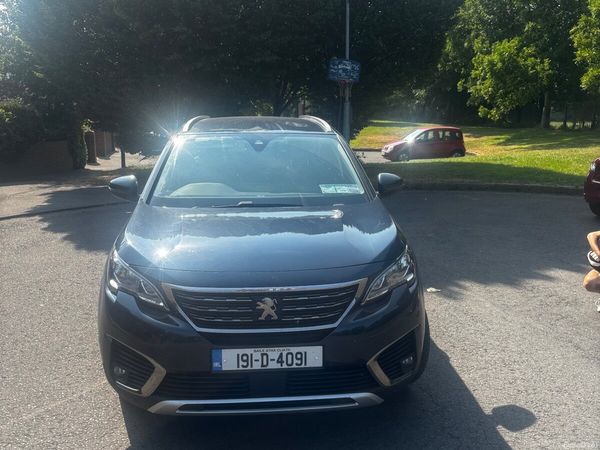Peugeot 5008 MPV, Diesel, 2019, Blue