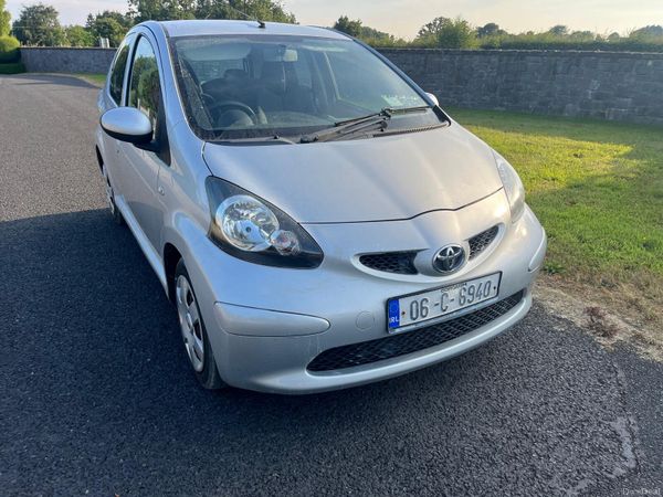 Toyota Aygo Hatchback, Petrol, 2006, Silver