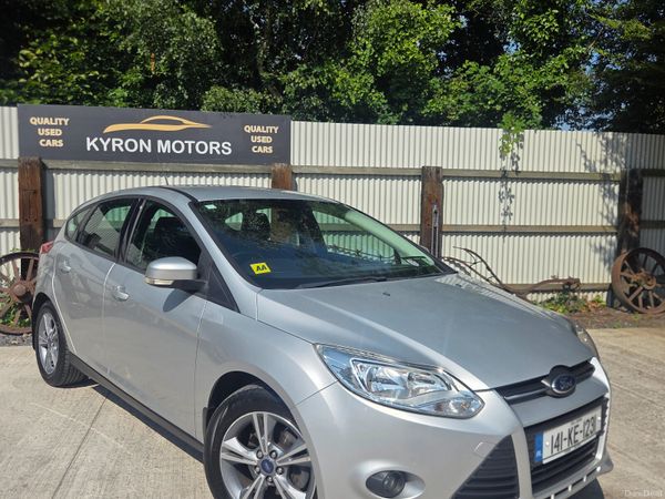 Ford Focus Hatchback, Diesel, 2014, Silver
