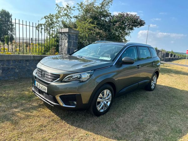 Peugeot 5008 MPV, Diesel, 2018, Grey