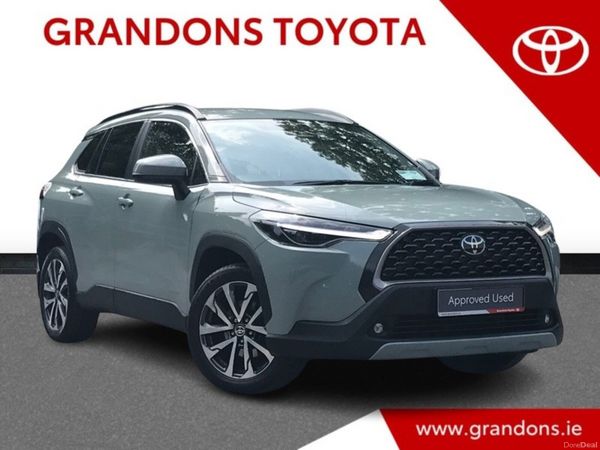 Toyota Corolla Cross Hatchback, Petrol Hybrid, 2025, Green