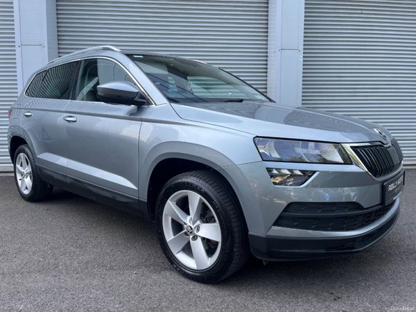 Skoda Karoq SUV, Petrol, 2021, Grey
