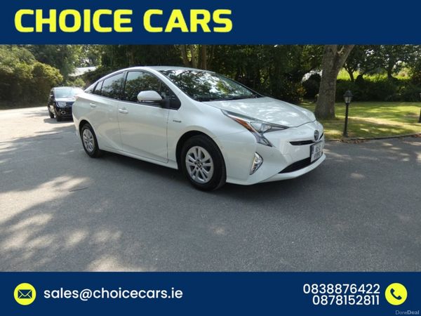 Toyota Prius Hatchback, Petrol Hybrid, 2018, White