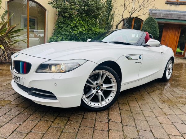 BMW Z4 Convertible, Petrol, 2012, White