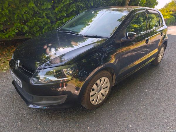 Volkswagen Polo Hatchback, Petrol, 2014, Black