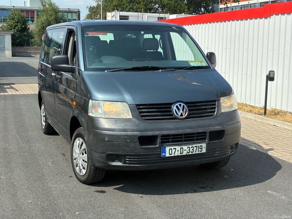 Volkswagen Shuttle Minibus, Diesel, 2007, Grey
