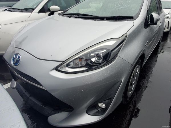 Toyota Aqua Hatchback, Petrol Hybrid, 2019, Silver
