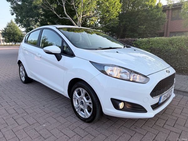 Ford Fiesta Hatchback, Petrol, 2017, White