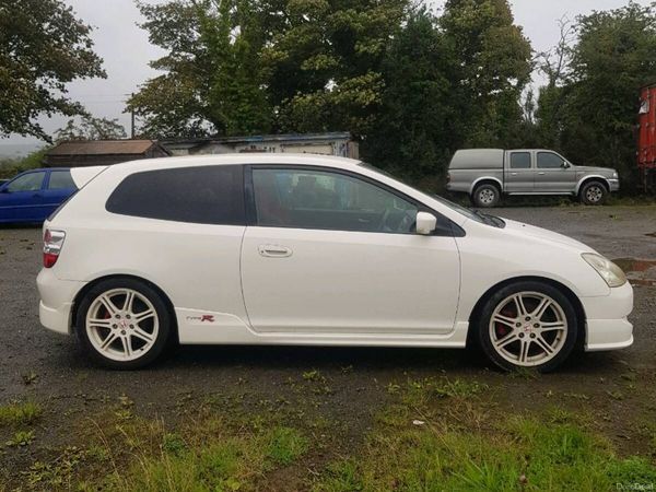 Honda Civic Hatchback, Petrol, 2004, White