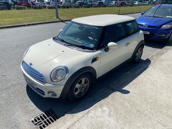 Mini Cooper Hatchback, Diesel, 2008, White