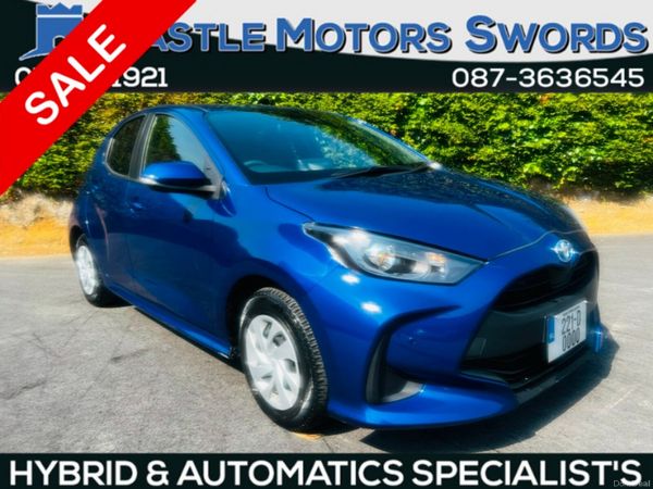 Toyota Yaris Hatchback, Petrol Hybrid, 2022, Blue