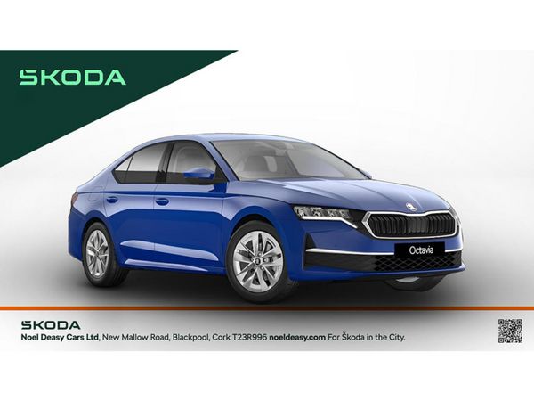 Skoda Octavia Hatchback, Petrol, 2026, Blue