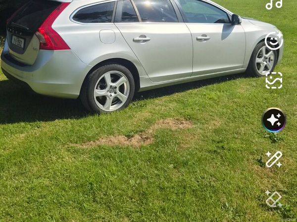 Volvo V60 Estate, Diesel, 2011, Silver
