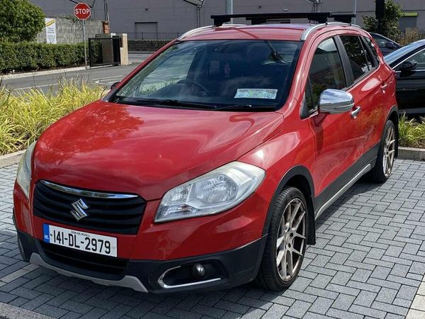 Suzuki SX4 S-Cross Hatchback, Diesel, 2014, Red