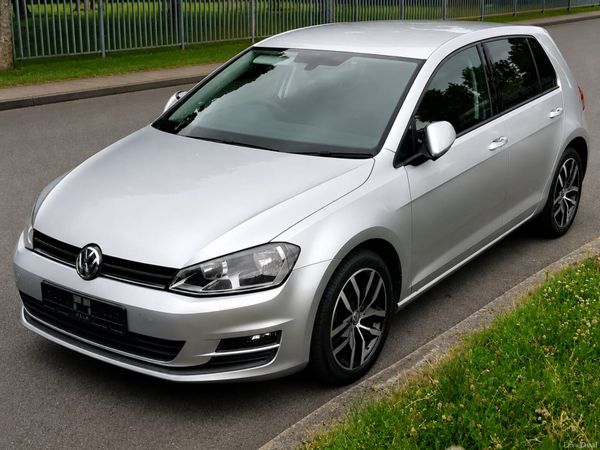 Volkswagen Golf Hatchback, Petrol, 2015, Silver