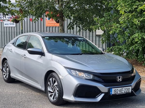 Honda Civic Hatchback, Diesel, 2019, Silver