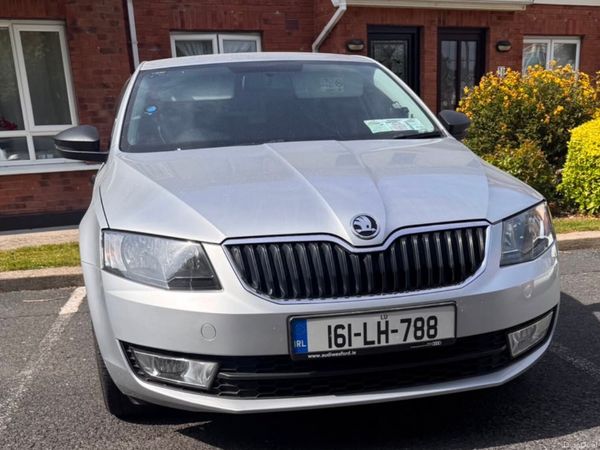 Skoda Octavia Saloon, Diesel, 2016, Silver