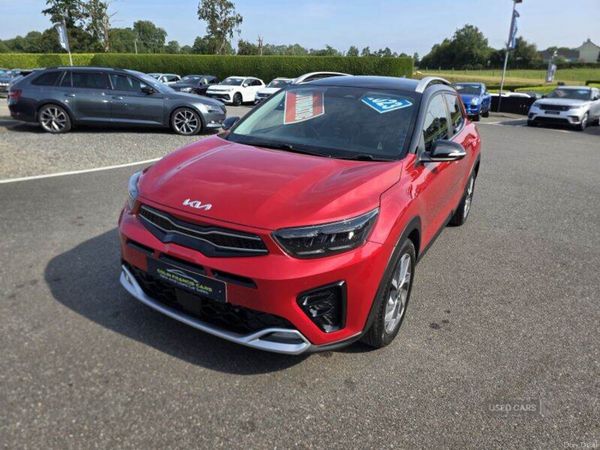 Kia Stonic Hatchback, Petrol, 2023, Red