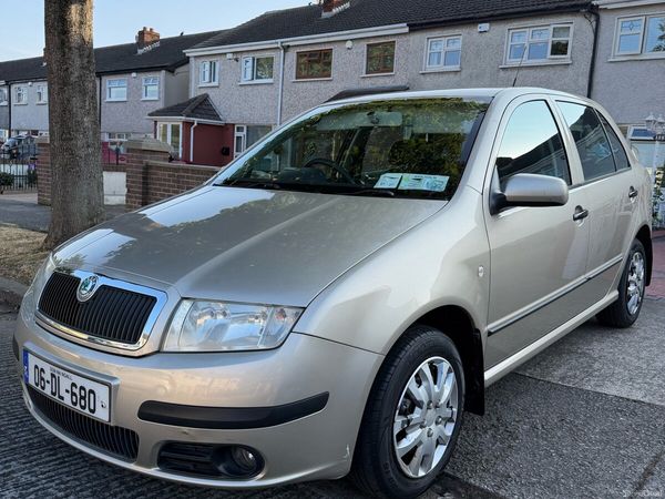 Skoda Fabia Hatchback, Petrol, 2006, Beige