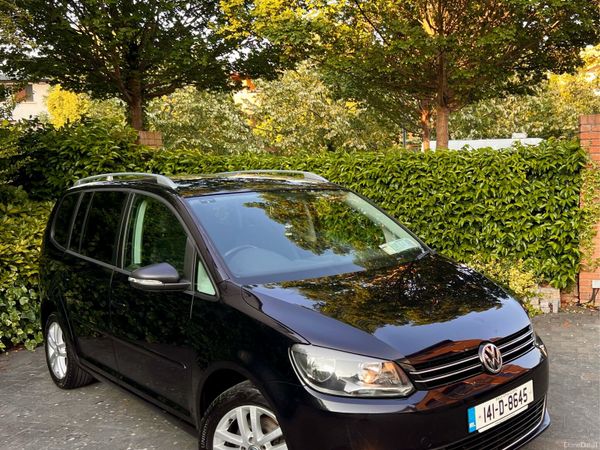 Volkswagen Touran MPV, Diesel, 2014, Black