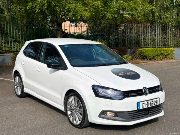 Volkswagen Polo Hatchback, Petrol, 2017, White