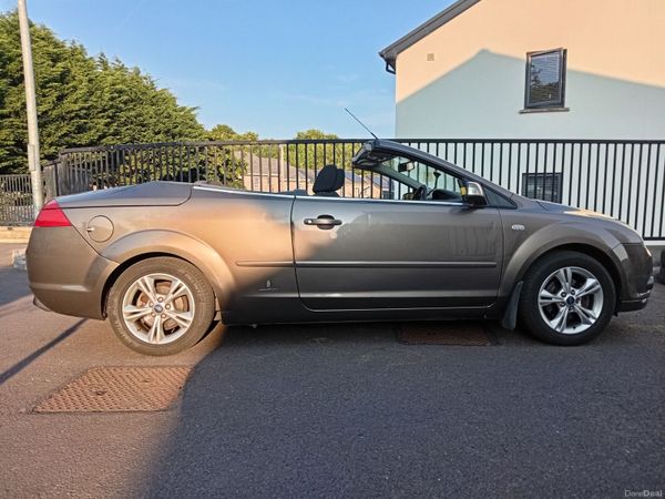 Ford Focus Convertible, Petrol, 2008, Bronze