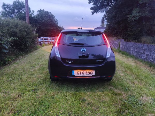 Nissan Leaf Hatchback, Electric, 2017, Black