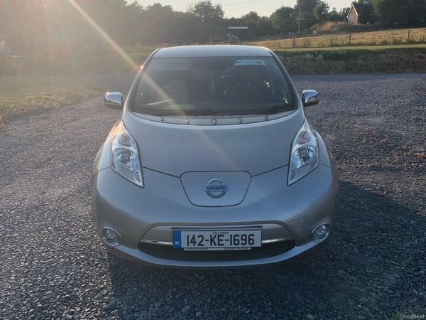 Nissan Leaf Hatchback, Electric, 2014, Silver