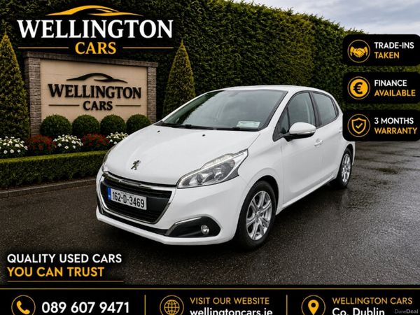 Peugeot 208 Hatchback, Petrol, 2019, White