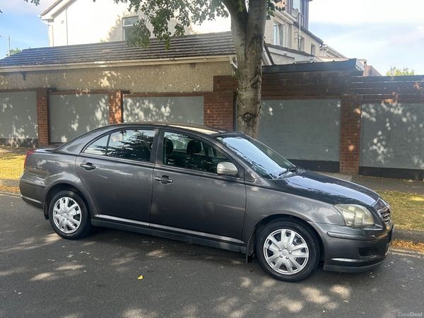 Toyota Avensis Saloon, Petrol, 2007, Grey