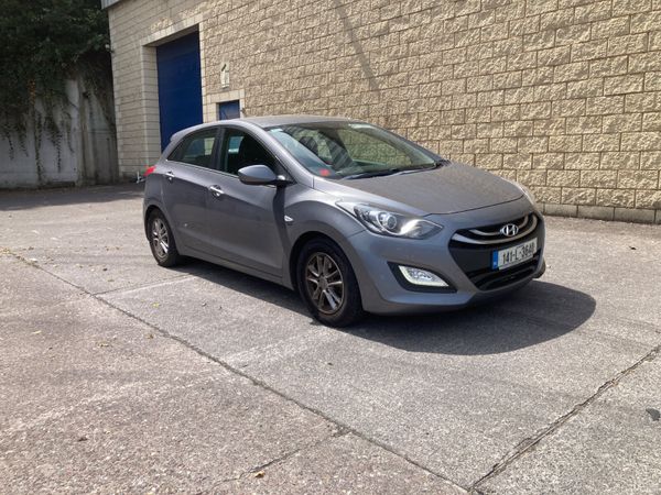Hyundai i30 Hatchback, Petrol, 2014, Grey