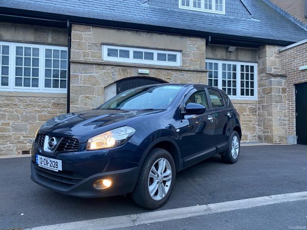 Nissan Qashqai Hatchback, Diesel, 2012, Blue