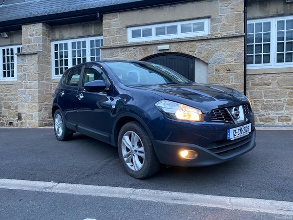 Nissan Qashqai Hatchback, Diesel, 2012, Blue