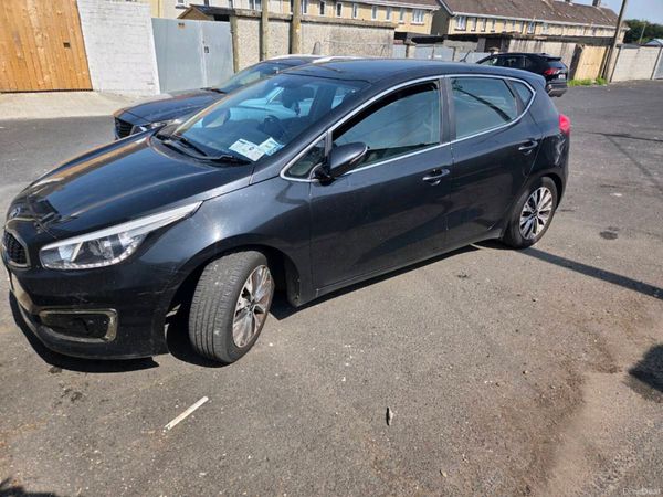 Kia Ceed Hatchback, Diesel, 2016, Black