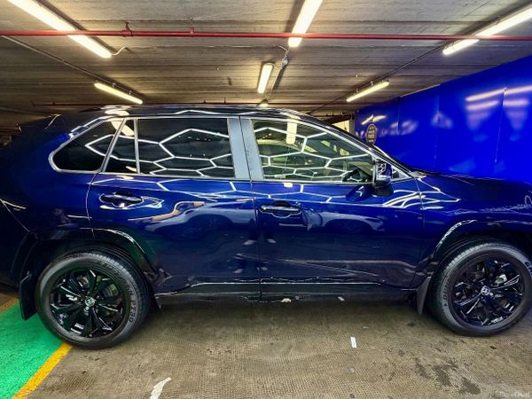 Toyota RAV4 SUV, Petrol Hybrid, 2024, Blue